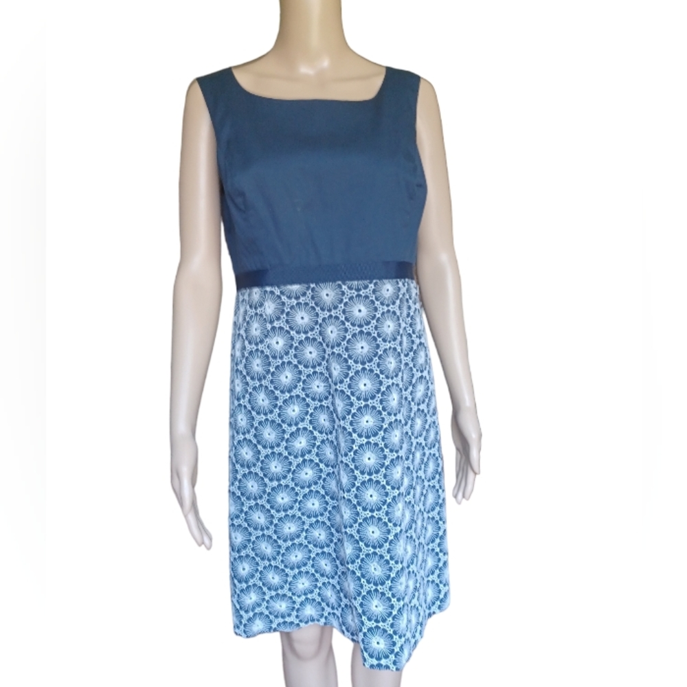 Vineyard Vines Womens Sleeveless Navy Dress Knee Length Embroidered Size 10 - Picture 8 of 11